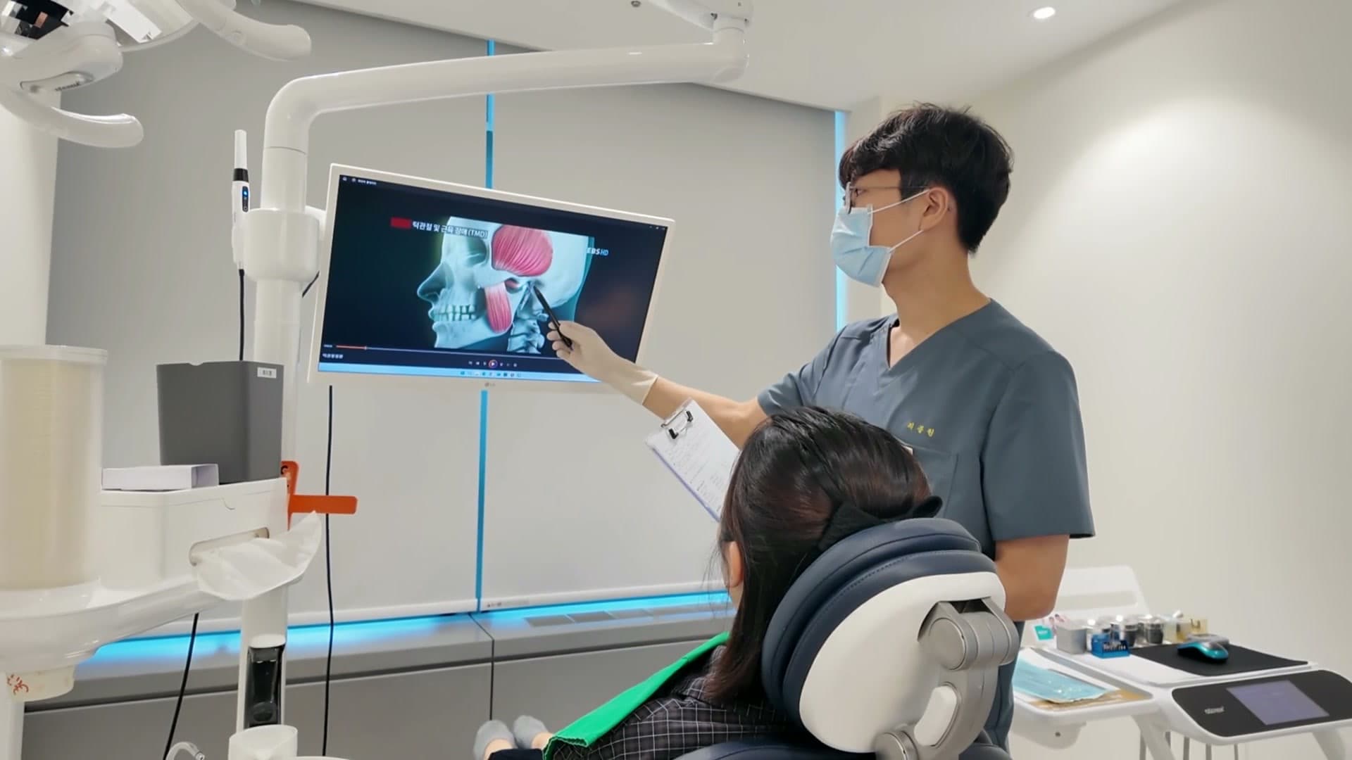 턱관절치료 이미지